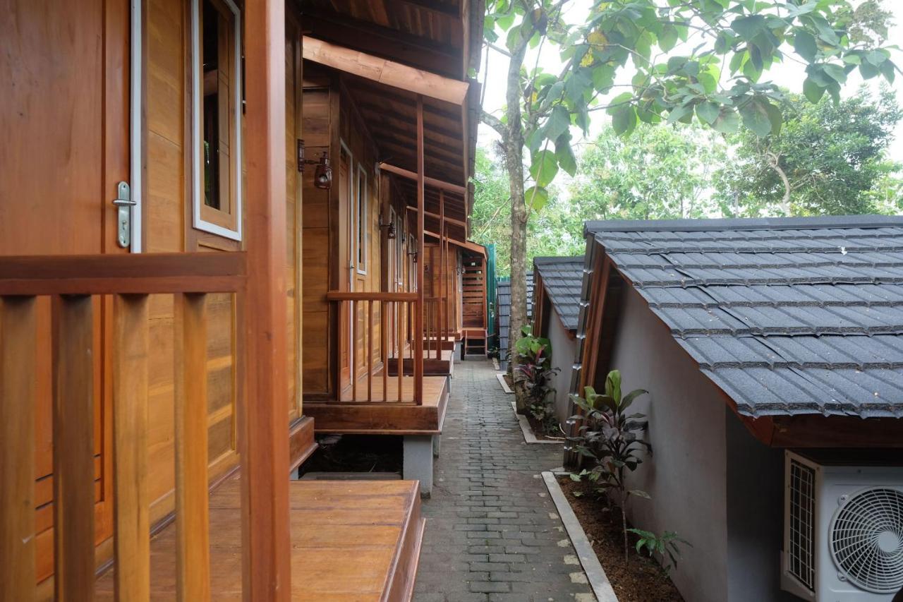 Urbanview Villa Lukulo Kebumen By Reddoorz Exteriér fotografie
