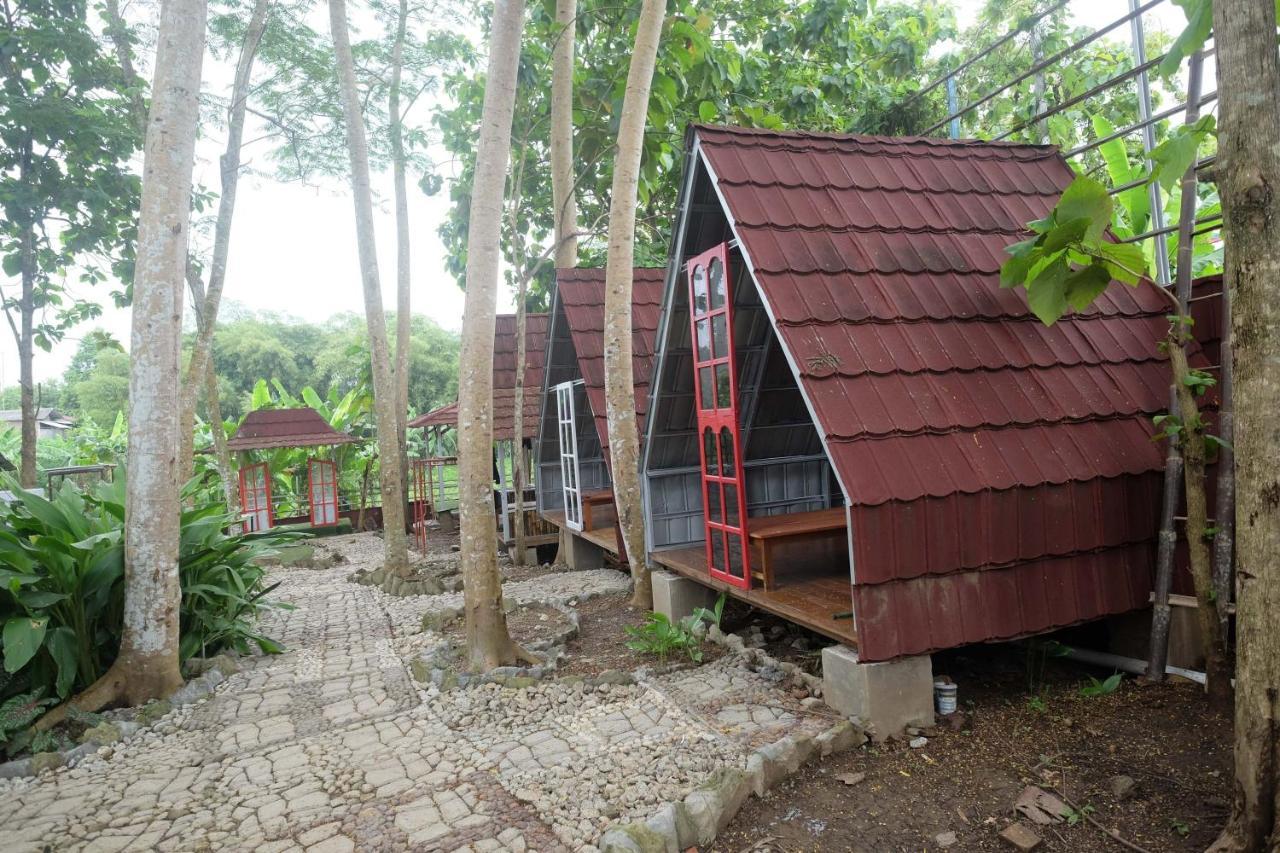 Urbanview Villa Lukulo Kebumen By Reddoorz Exteriér fotografie
